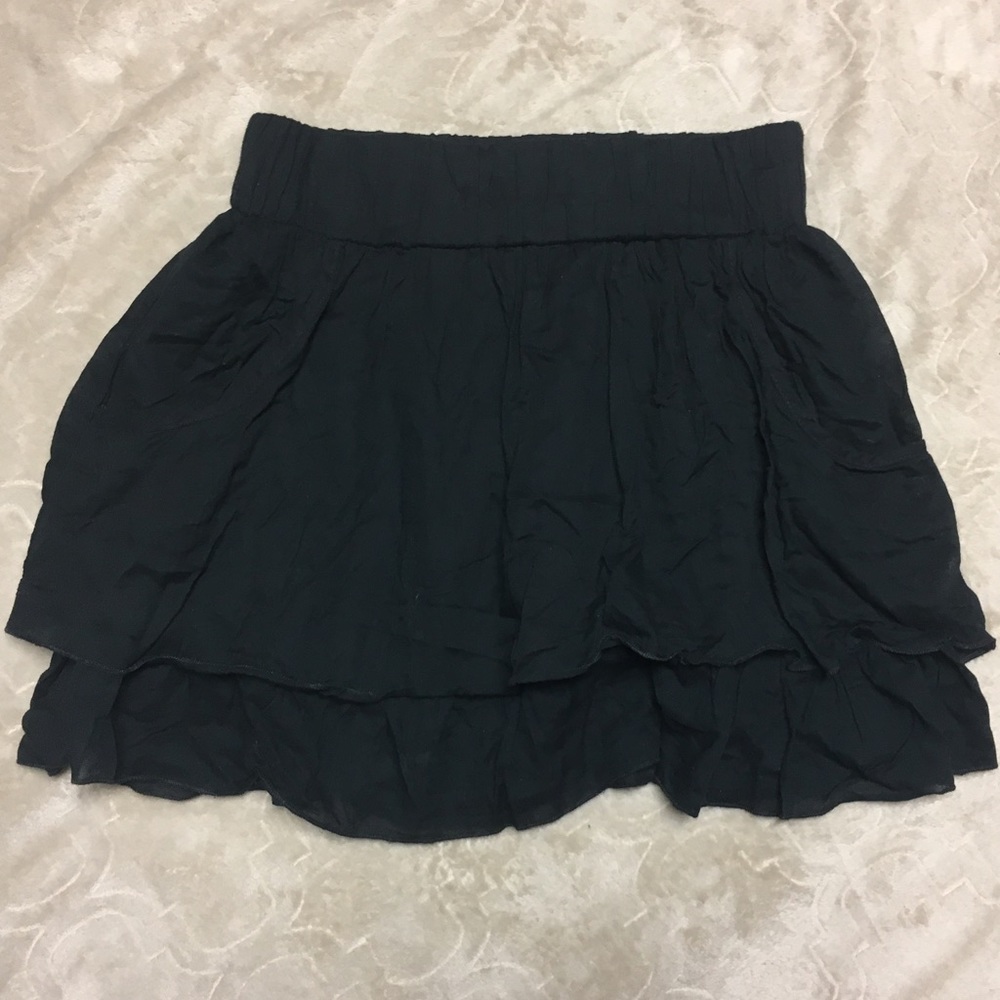 💋Black Skater Skirt with pockets!!